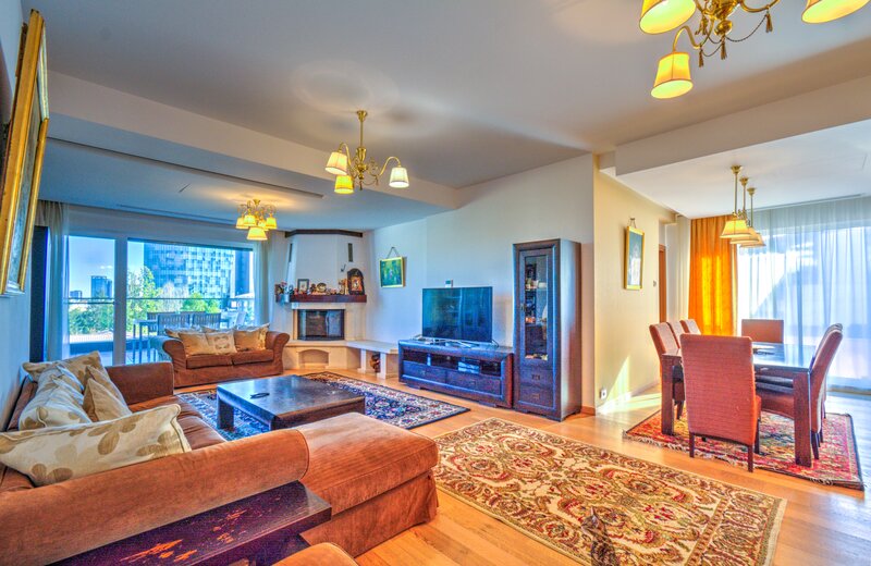 Aviatorilor, Kiseleff, Piata Charles De Gaule.